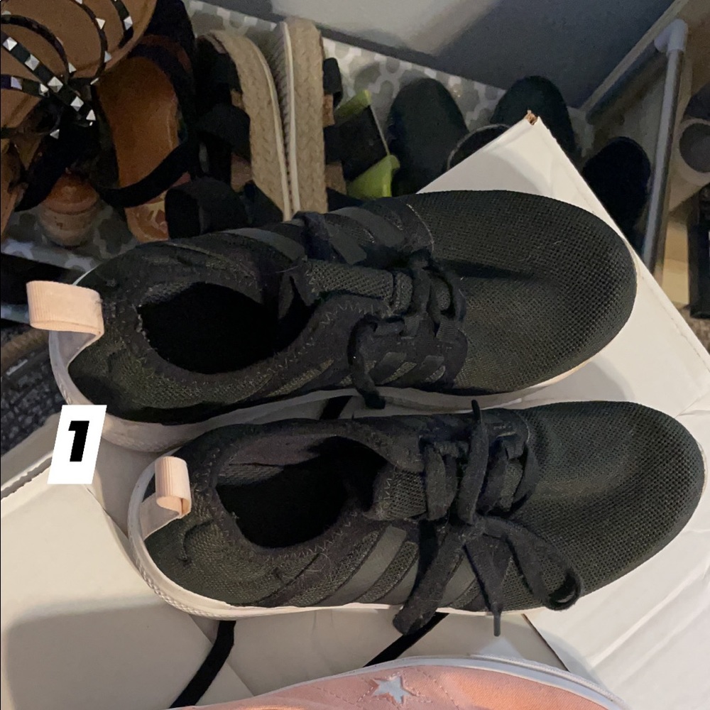 Size 8.5 adidas training shoes.